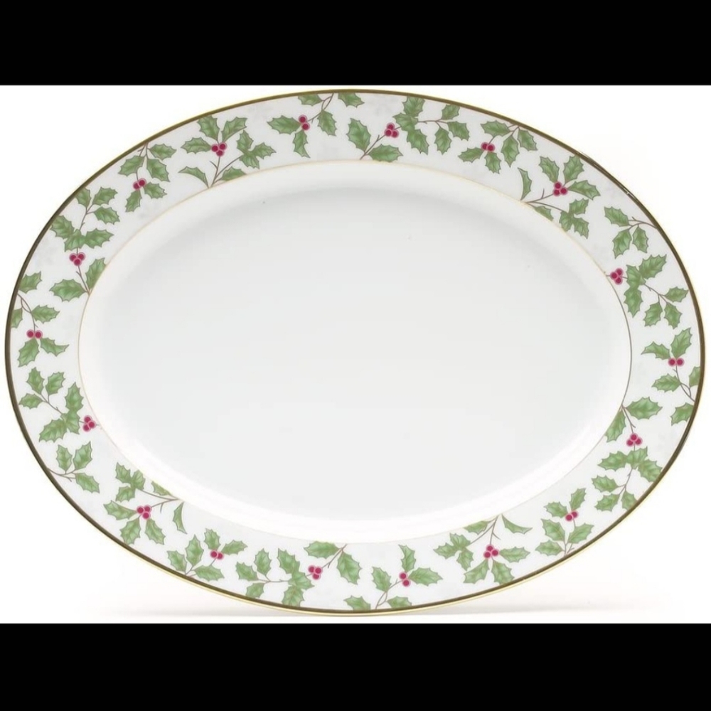NEW box Noritake Holly & Berry Gold Oval Platter, 14-inches